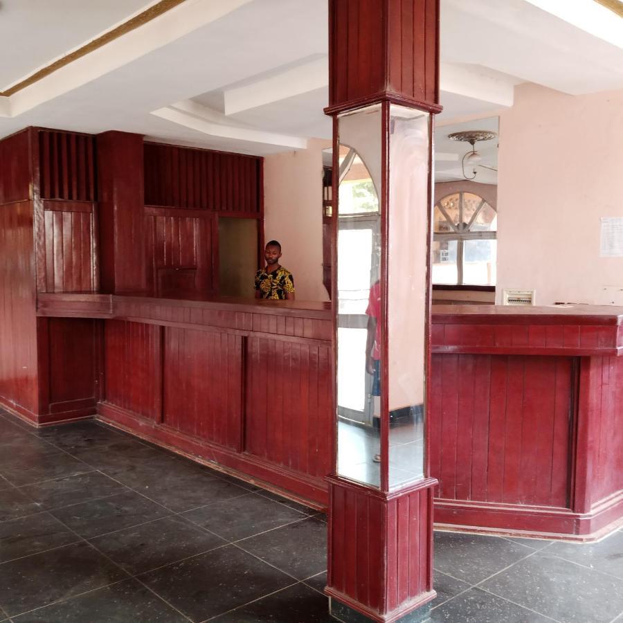 Residence Le Sejour Yaoundé エクステリア 写真
