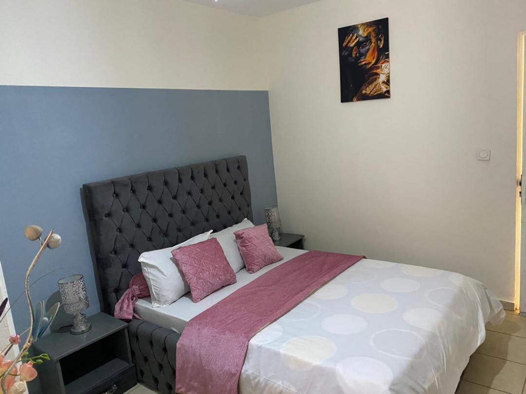 Residence Le Sejour Yaoundé エクステリア 写真